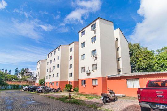 Fachada de apartamento à venda com 2 quartos, 50m² em Camaquã, Porto Alegre