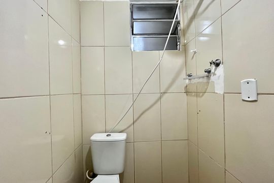 Banheiro de casa para alugar com 1 quarto, 40m² em Vila Santa Catarina, São Paulo