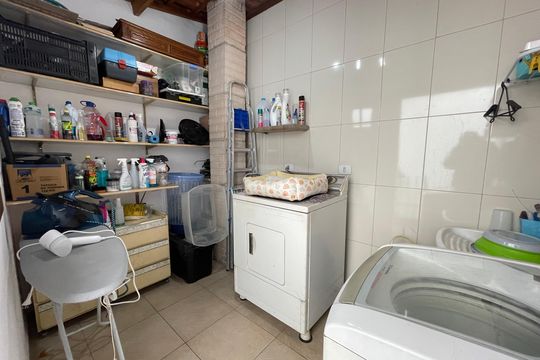 Área de Serviço de casa à venda com 4 quartos, 124m² em Jardim Alvorada (zona Oeste), São Paulo