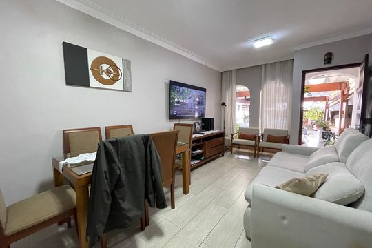 Sala de casa à venda com 4 quartos, 124m² em Jardim Alvorada (zona Oeste), São Paulo