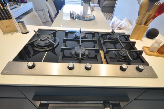 Cozinha de apartamento à venda com 2 quartos, 63m² em Vila Leonor, São Paulo