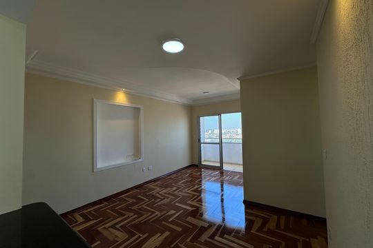 Apartamento para alugar com 3 quartos, 72m² em Jardim Veneza, São José dos Campos