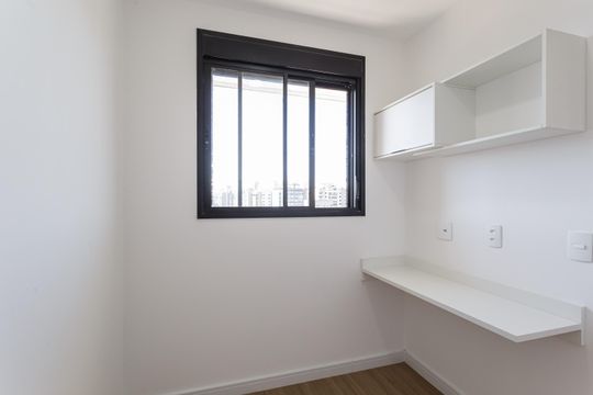 Quarto 1 de apartamento para alugar com 2 quartos, 50m² em Moema, São Paulo
