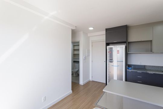Sala de apartamento para alugar com 2 quartos, 50m² em Moema, São Paulo