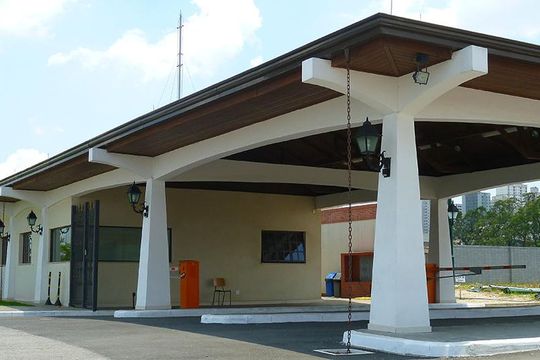 Casa à venda com 5 quartos, 570m² em Cerâmica, São Caetano do Sul