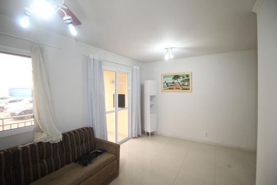 Sala de apartamento para alugar com 2 quartos, 60m² em Humaitá, Porto Alegre