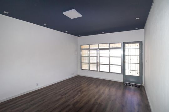 Sala de casa para alugar com 2 quartos, 117m² em Vila Ema, São Paulo