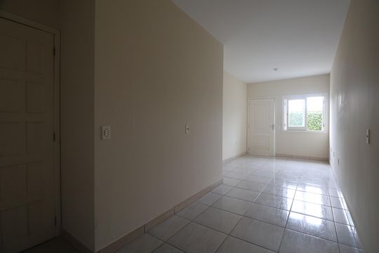 Sala/Cozinha de casa de condomínio para alugar com 2 quartos, 50m² em Niterói, Canoas