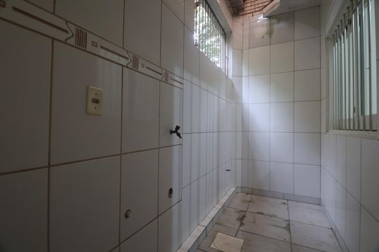 Área de Serviço de casa de condomínio para alugar com 2 quartos, 50m² em Niterói, Canoas