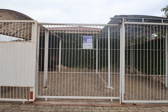 Placa- garagem de casa de condomínio para alugar com 2 quartos, 50m² em Niterói, Canoas