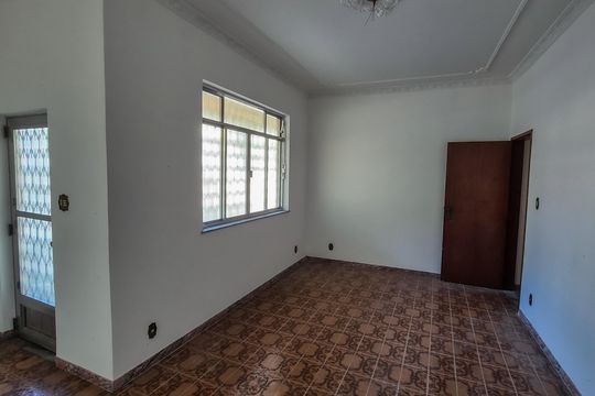 Casa à venda com 5 quartos, 350m² em Vila da Penha, Rio de Janeiro