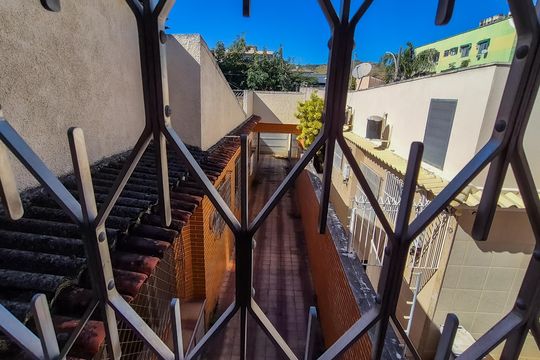 Vista da Edícula de casa à venda com 5 quartos, 350m² em Vila da Penha, Rio de Janeiro