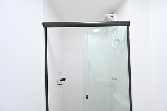 Banheiro Social de kitnet/studio para alugar com 1 quarto, 26m² em Vila da Saúde, São Paulo