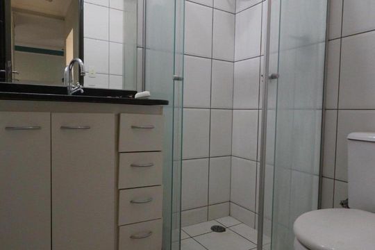 Banheiro de apartamento para alugar com 2 quartos, 45m² em Ipiranga, Ribeirão Preto