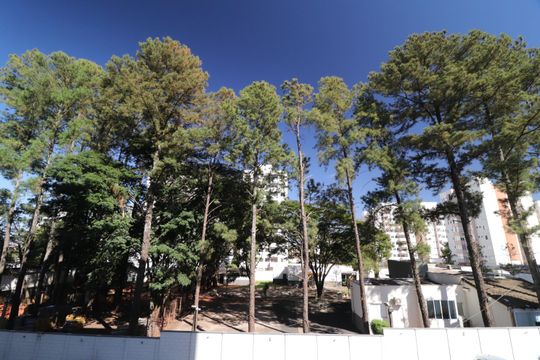 Vista da Sacada de apartamento para alugar com 2 quartos, 46m² em Jardim Holanda, Uberlândia