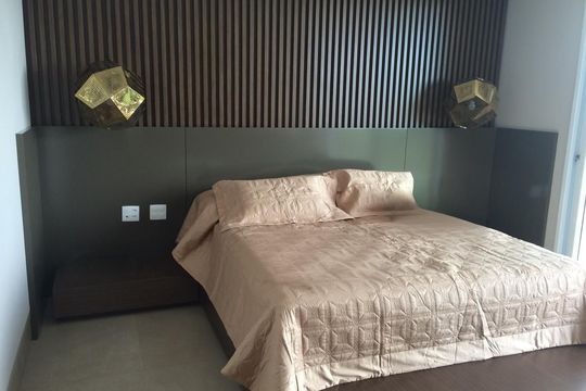 Suíte 3 de casa de condomínio para alugar com 4 quartos, 435m² em Morada da Colina, Uberlândia