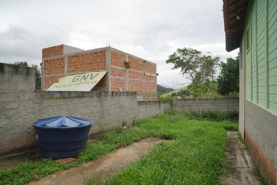 Quintal de casa para alugar com 2 quartos, 50m² em Itaipuaçu, Maricá