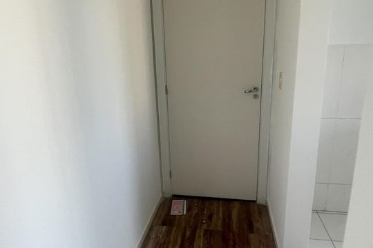 Corredor de apartamento para alugar com 2 quartos, 45m² em Jardim Primavera, Duque de Caxias
