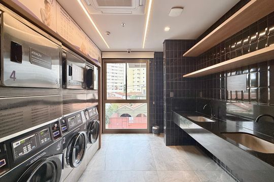Lavanderia  de kitnet/studio à venda com 1 quarto, 25m² em Santo Amaro, São Paulo