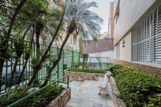 Hall de entrada de apartamento para alugar com 2 quartos, 70m² em Vila Mariana, São Paulo