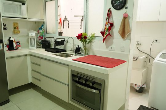Cozinha de apartamento à venda com 2 quartos, 56m² em Vila Carrão, São Paulo