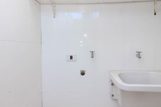 Área de Serviço de casa à venda com 2 quartos, 2147483647m² em Cidade Intercap, Taboão da Serra