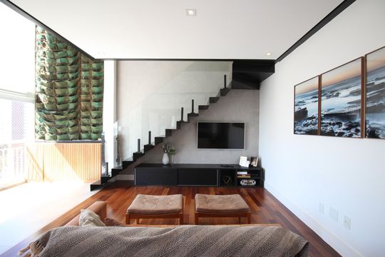 Apartamento para alugar com 4 quartos, 170m² em Vila Suzana, São Paulo