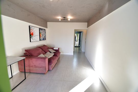 Sala de apartamento para alugar com 1 quarto, 72m² em Centro, Campinas