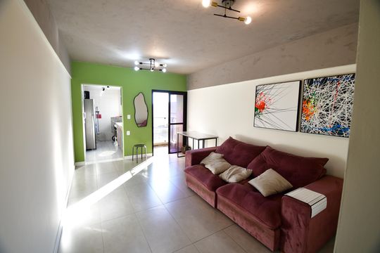 Sala de apartamento para alugar com 1 quarto, 72m² em Centro, Campinas