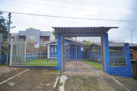 Fachada de casa à venda com 2 quartos, 74m² em Petrópolis, Novo Hamburgo