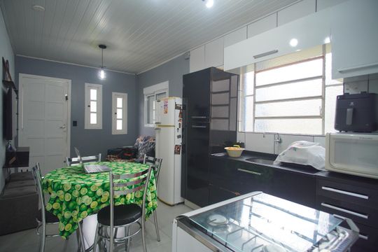 Cozinha de casa à venda com 2 quartos, 74m² em Petrópolis, Novo Hamburgo