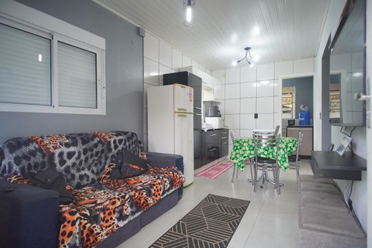 Casa à venda com 2 quartos, 74m² em Petrópolis, Novo Hamburgo