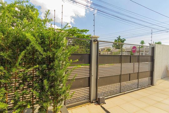Casa para alugar com 3 quartos, 140m² em Igara, Canoas