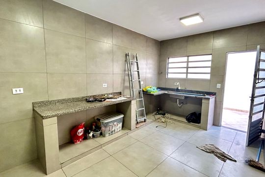 Cozinha de casa à venda com 3 quartos, 220m² em Parque Santo Antonio, Guarulhos