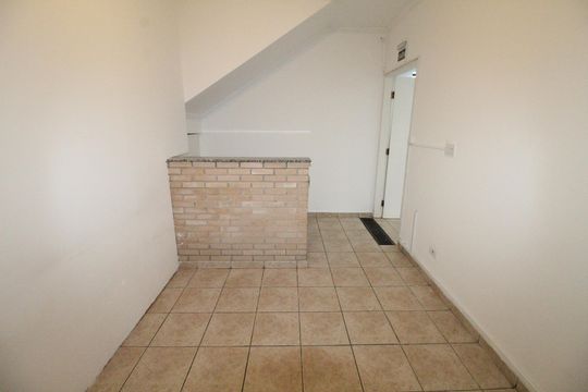 Cozinha de casa para alugar com 1 quarto, 90m² em Jardim Esplanada, São José dos Campos
