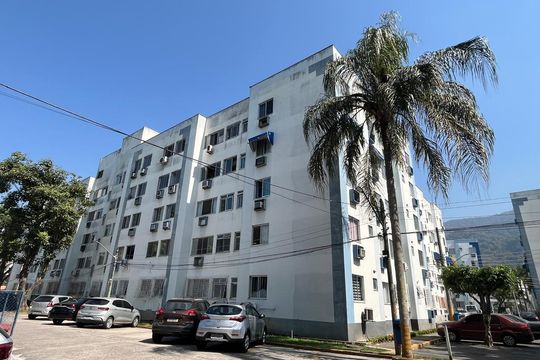 Fachada de apartamento à venda com 2 quartos, 51m² em Jacarepaguá, Rio de Janeiro