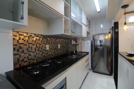 Cozinha de apartamento à venda com 2 quartos, 51m² em Jacarepaguá, Rio de Janeiro