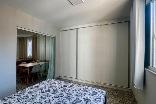 Quarto  de apartamento à venda com 1 quarto, 57m² em Lourdes, Belo Horizonte