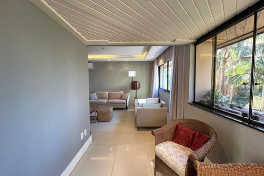 Sala de apartamento para alugar com 3 quartos, 171m² em Moinhos de Vento, Porto Alegre