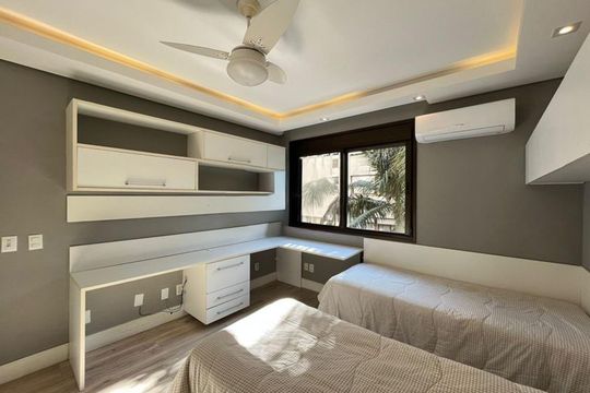 Suíte 2 de apartamento para alugar com 3 quartos, 171m² em Moinhos de Vento, Porto Alegre