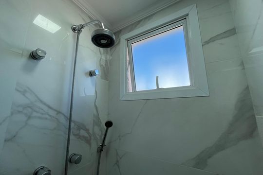 Banheiro 1 de apartamento para alugar com 2 quartos, 80m² em Vila Sonia, São Paulo