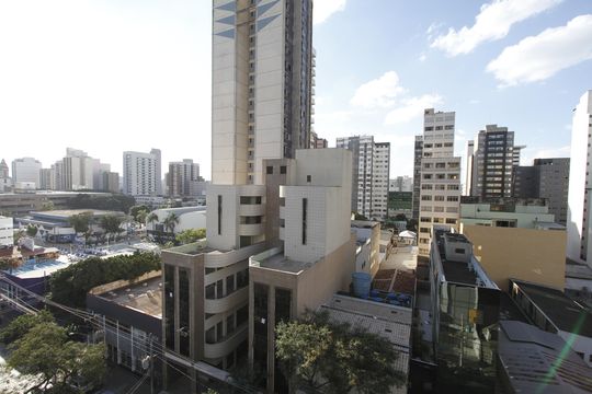 Vista de kitnet/studio à venda com 1 quarto, 43m² em Barro Preto, Belo Horizonte