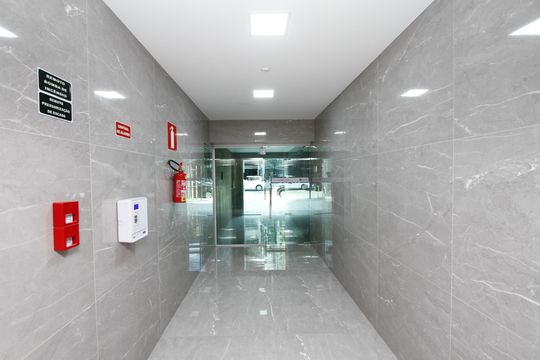 Hall de kitnet/studio à venda com 1 quarto, 43m² em Barro Preto, Belo Horizonte