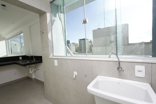Cozinha e Área de Serviço de kitnet/studio à venda com 1 quarto, 43m² em Barro Preto, Belo Horizonte