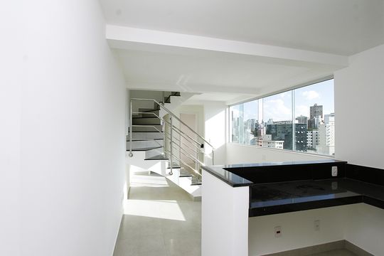 Apartamento à venda com 2 quartos, 78m² em Barro Preto, Belo Horizonte
