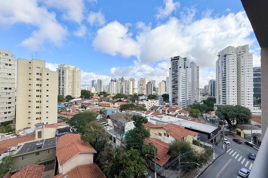Vista  de kitnet/studio à venda com 1 quarto, 25m² em Santo Amaro, São Paulo
