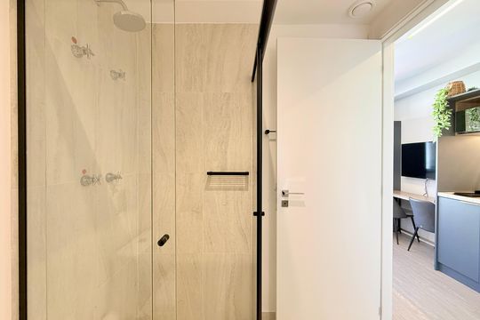 Banheiro  de kitnet/studio à venda com 1 quarto, 25m² em Santo Amaro, São Paulo
