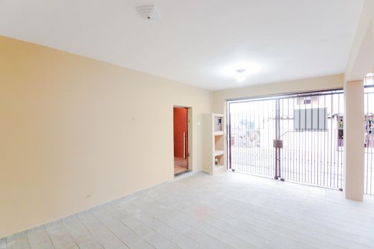 Garagem de casa para alugar com 2 quartos, 169m² em Jardim Terezopolis, Guarulhos