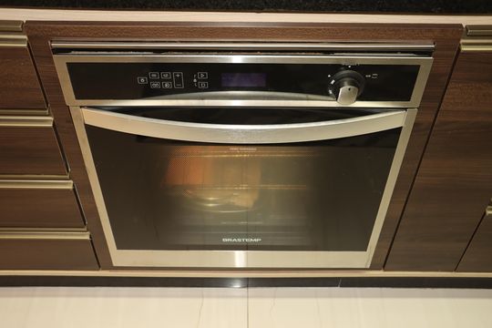 Apartamento à venda com 2 quartos, 82m² em Vila Paulo Silas, São Paulo