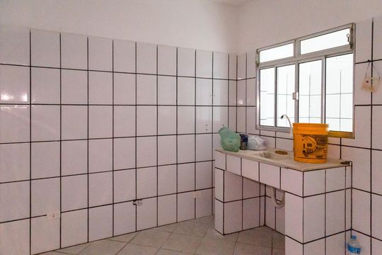 Cozinha de apartamento para alugar com 2 quartos, 55m² em Jardim Adriana, Guarulhos